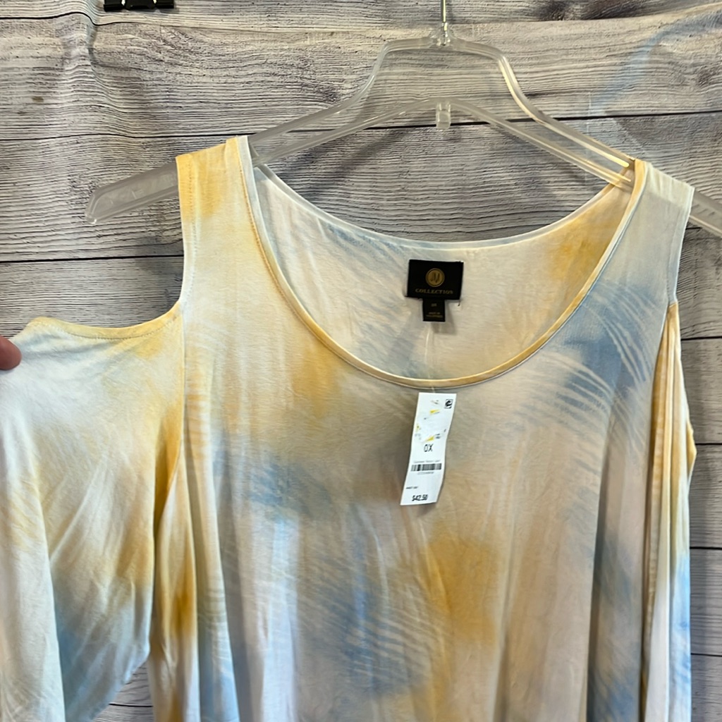 Jm Collection Cold Shoulder Top